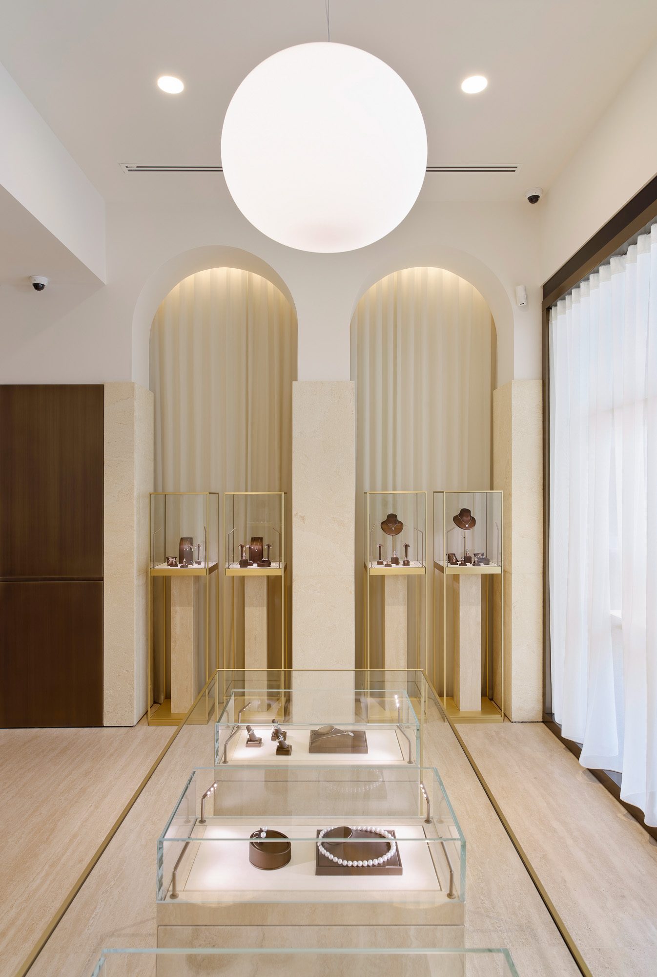 Art Diamond, view 8