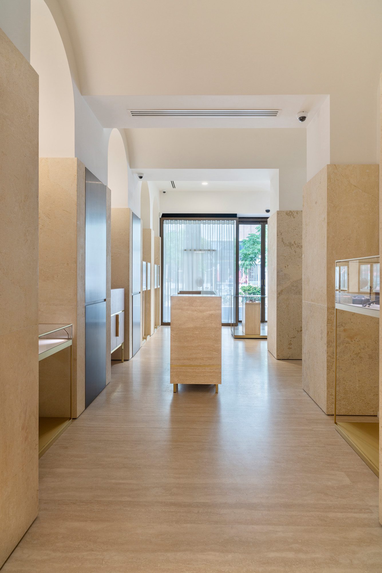 Art Diamond, view 13