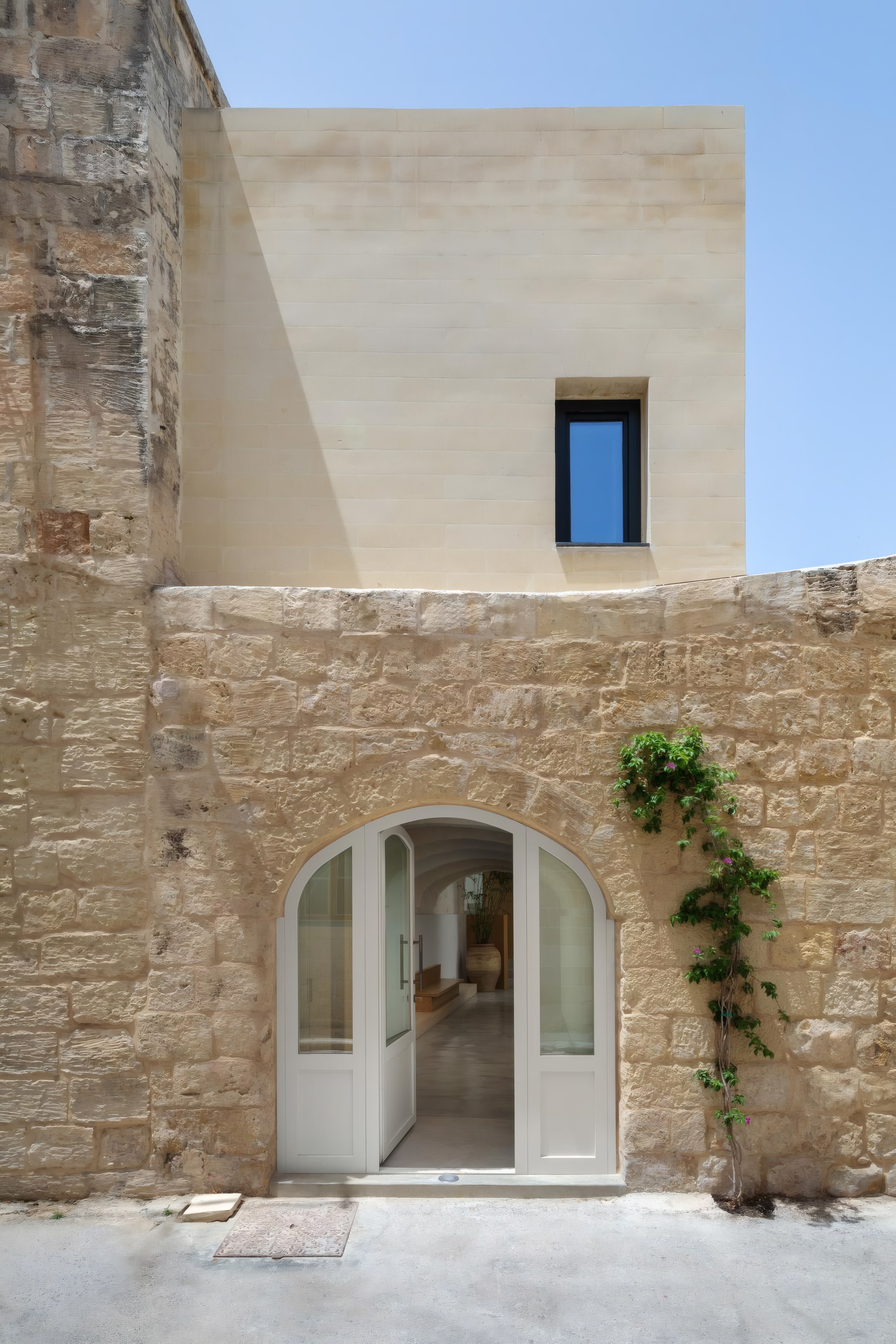 Dar il-Mitħna, view 1