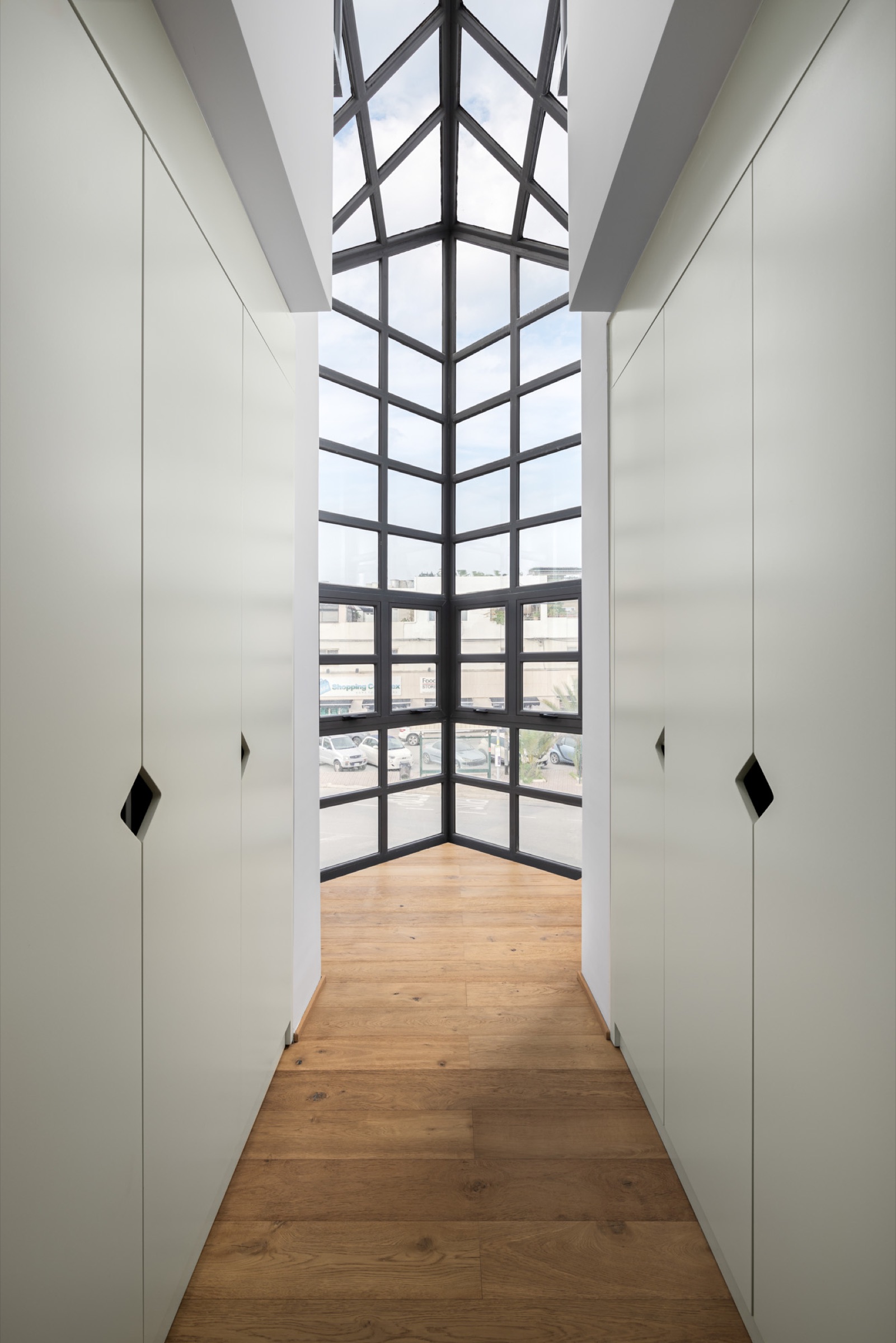 La Serenissima Featured in Dezeen, Elle Decor, Domus, and others, image 3