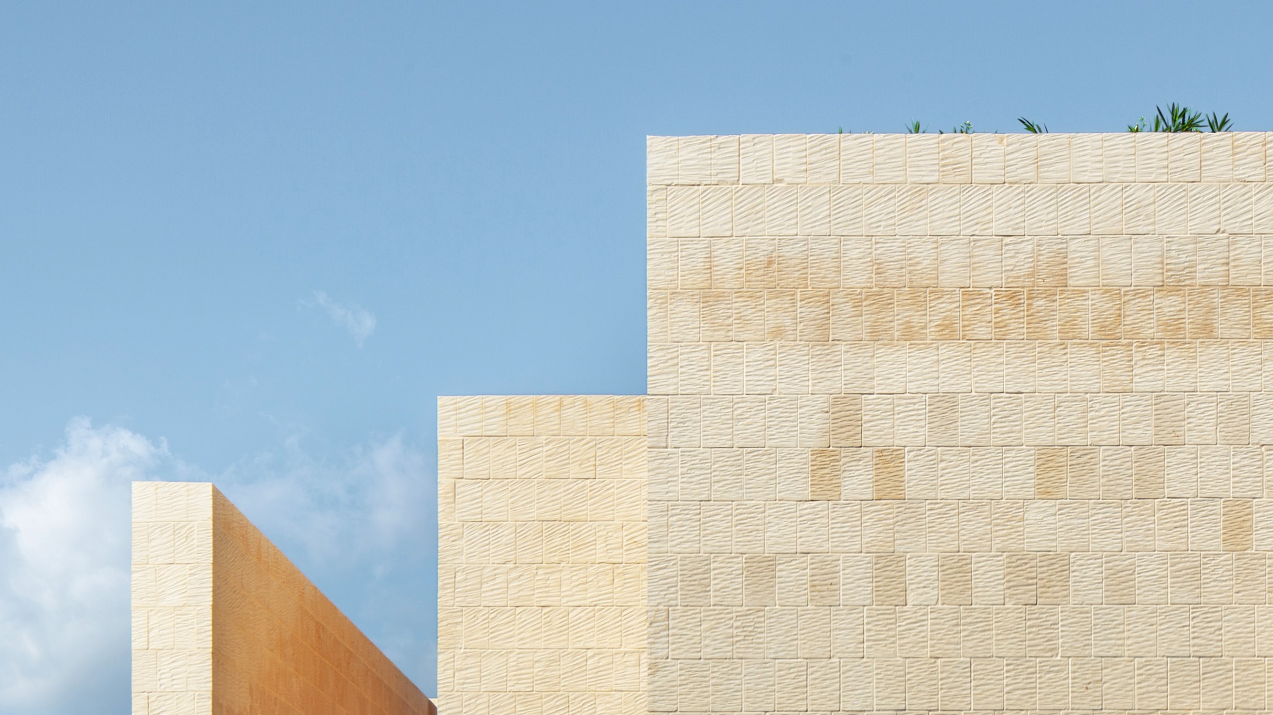 Malta Limestone – ‘Loaf of Sliced Bread’ Playbook