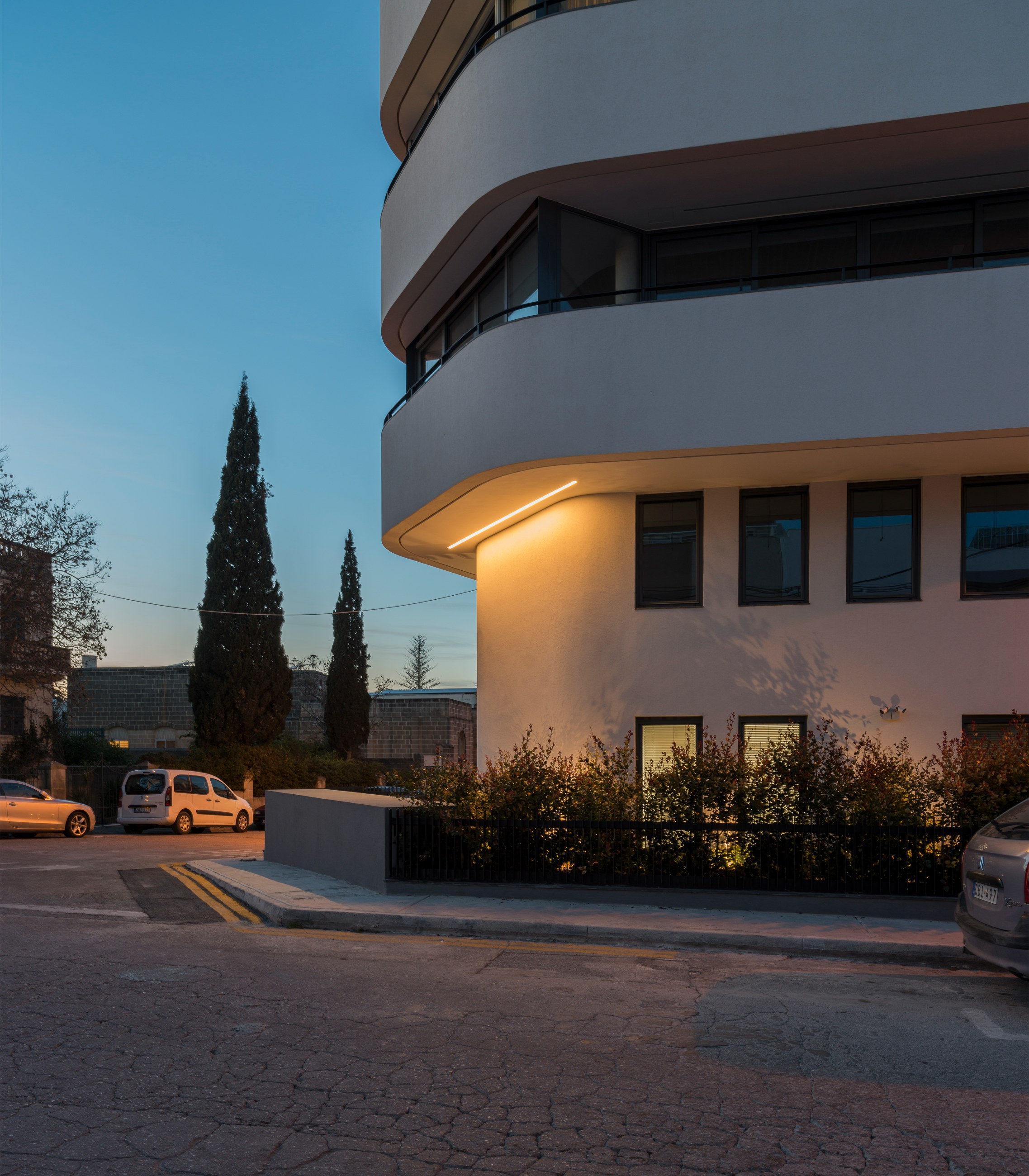 Threeplusone, view 7