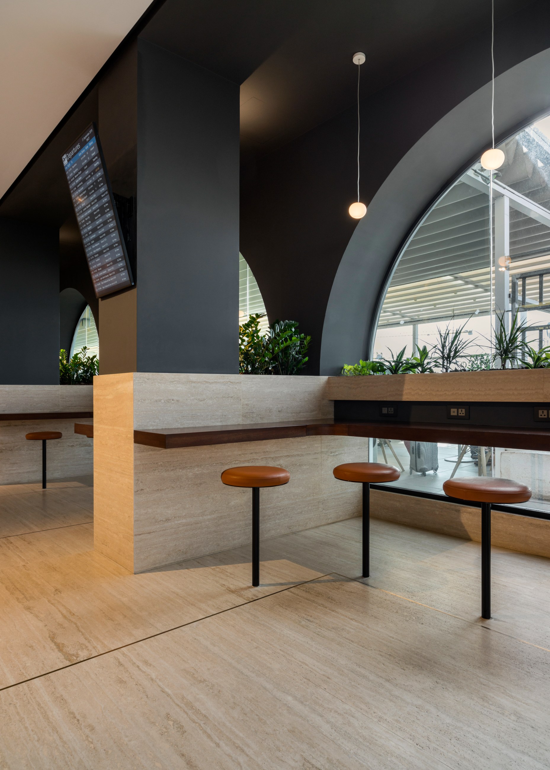 Oasis at Malta International Airport , view 5