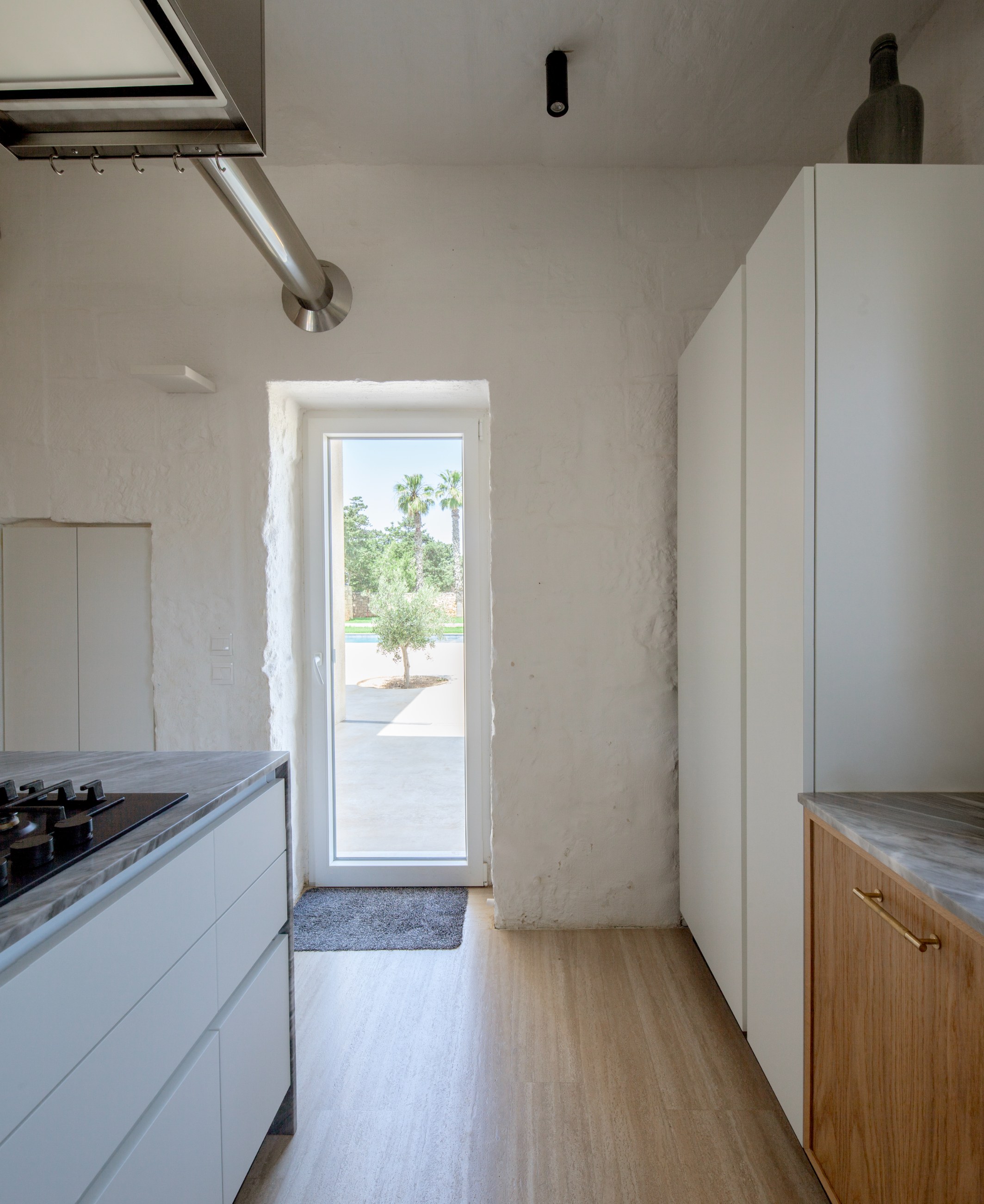 Farmhouse (Studios), view 13