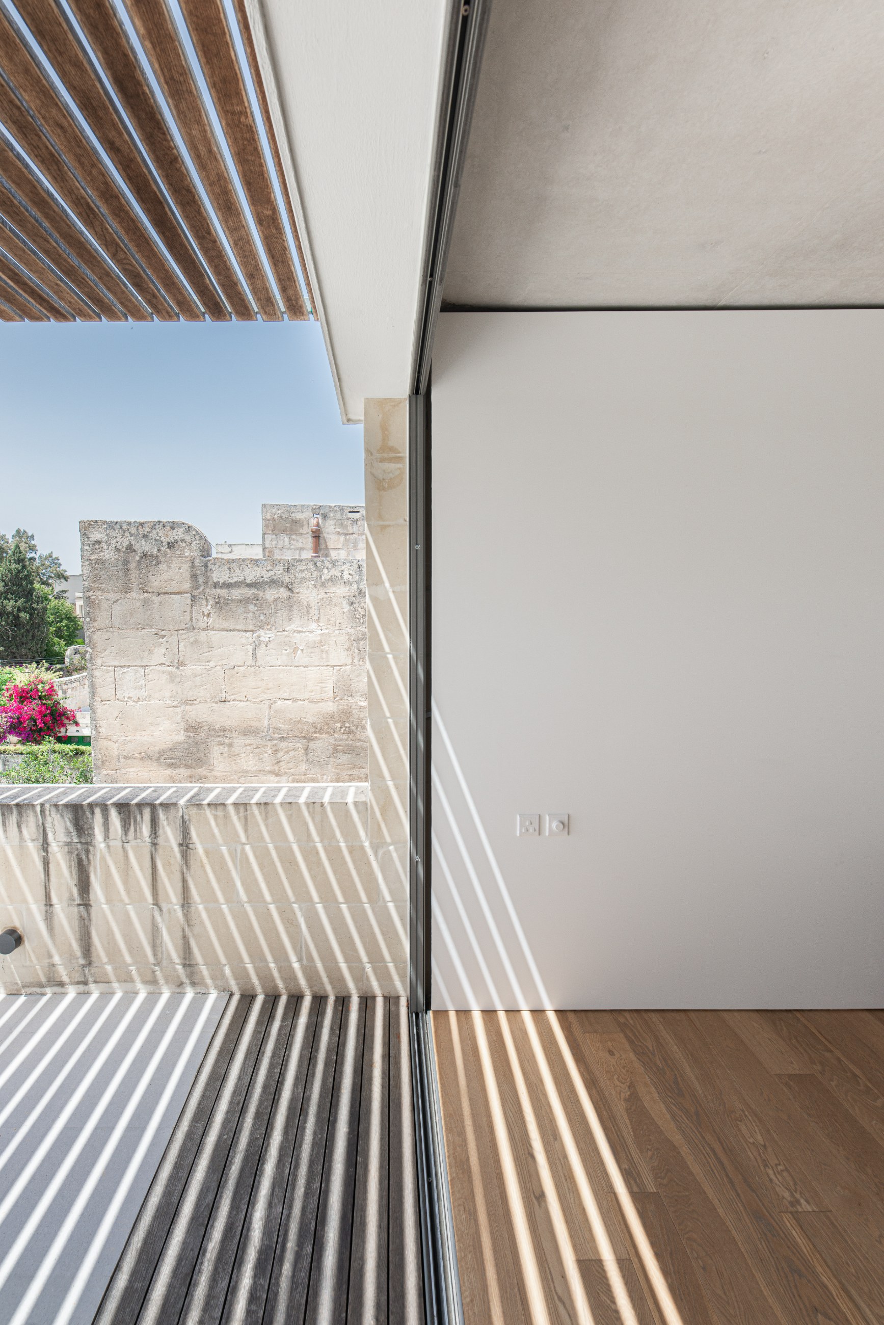 Treetop House, view 4