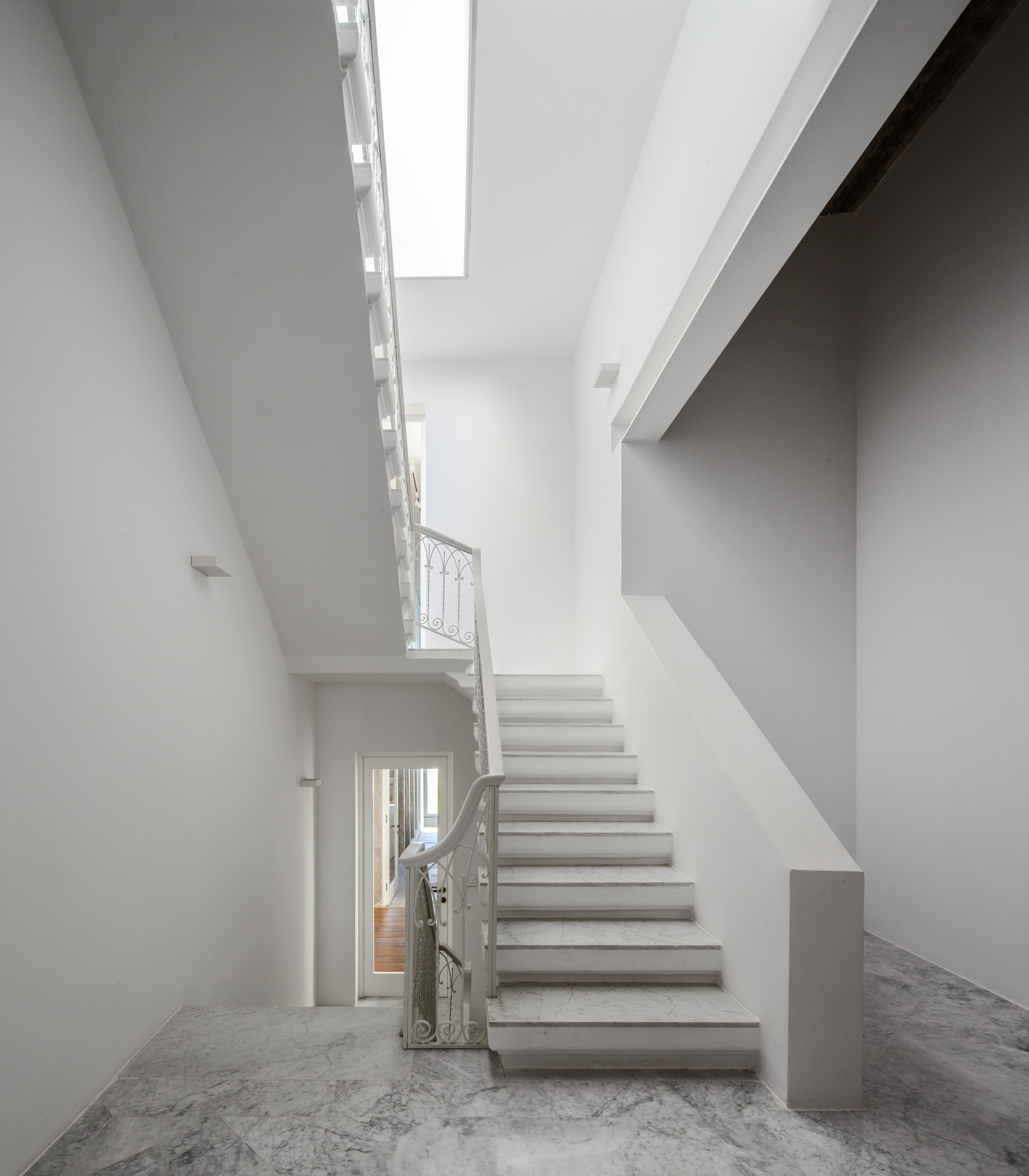 St John The Baptist Street House, view 14