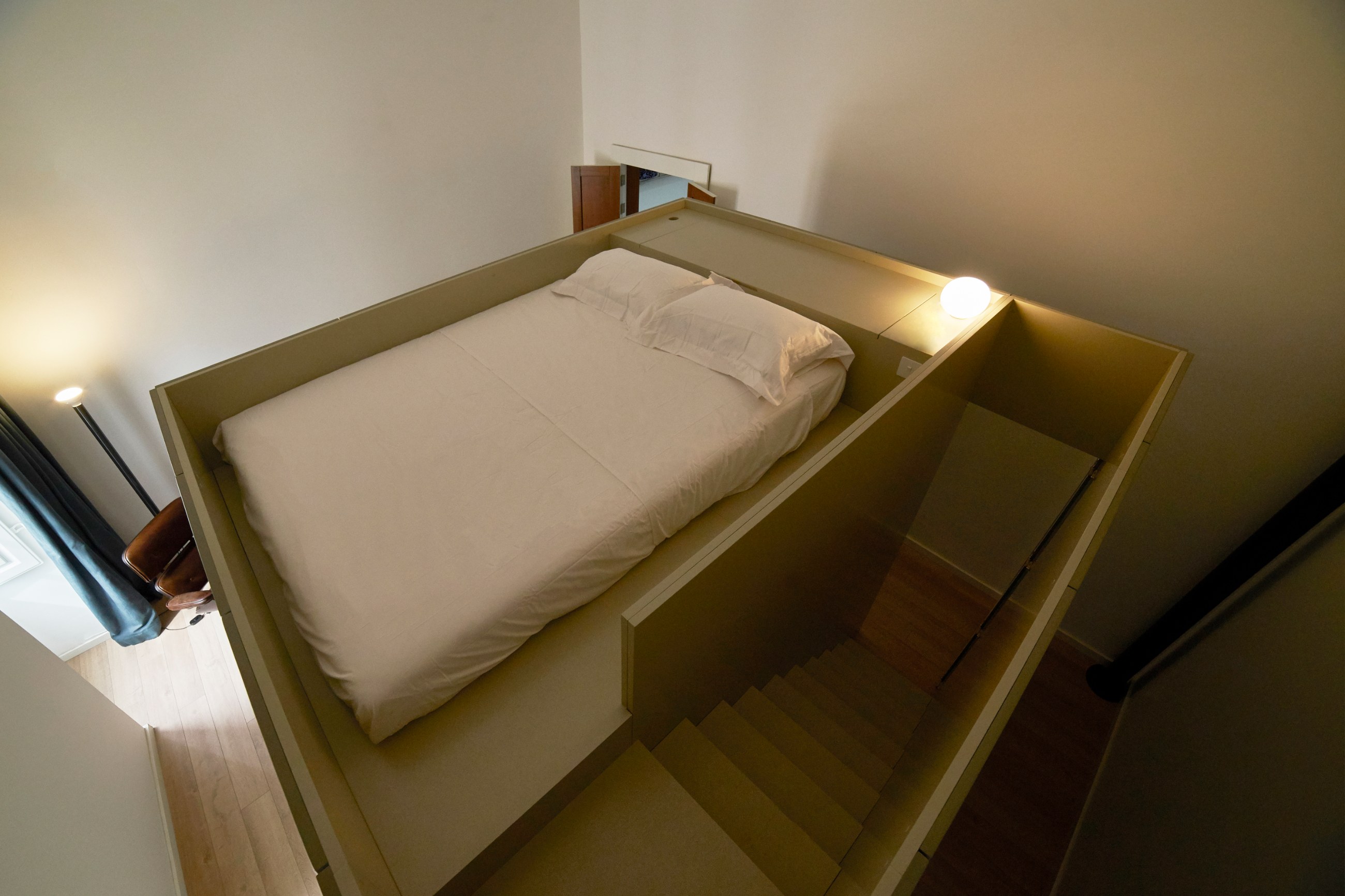 Oggi's Boxroom, view 8