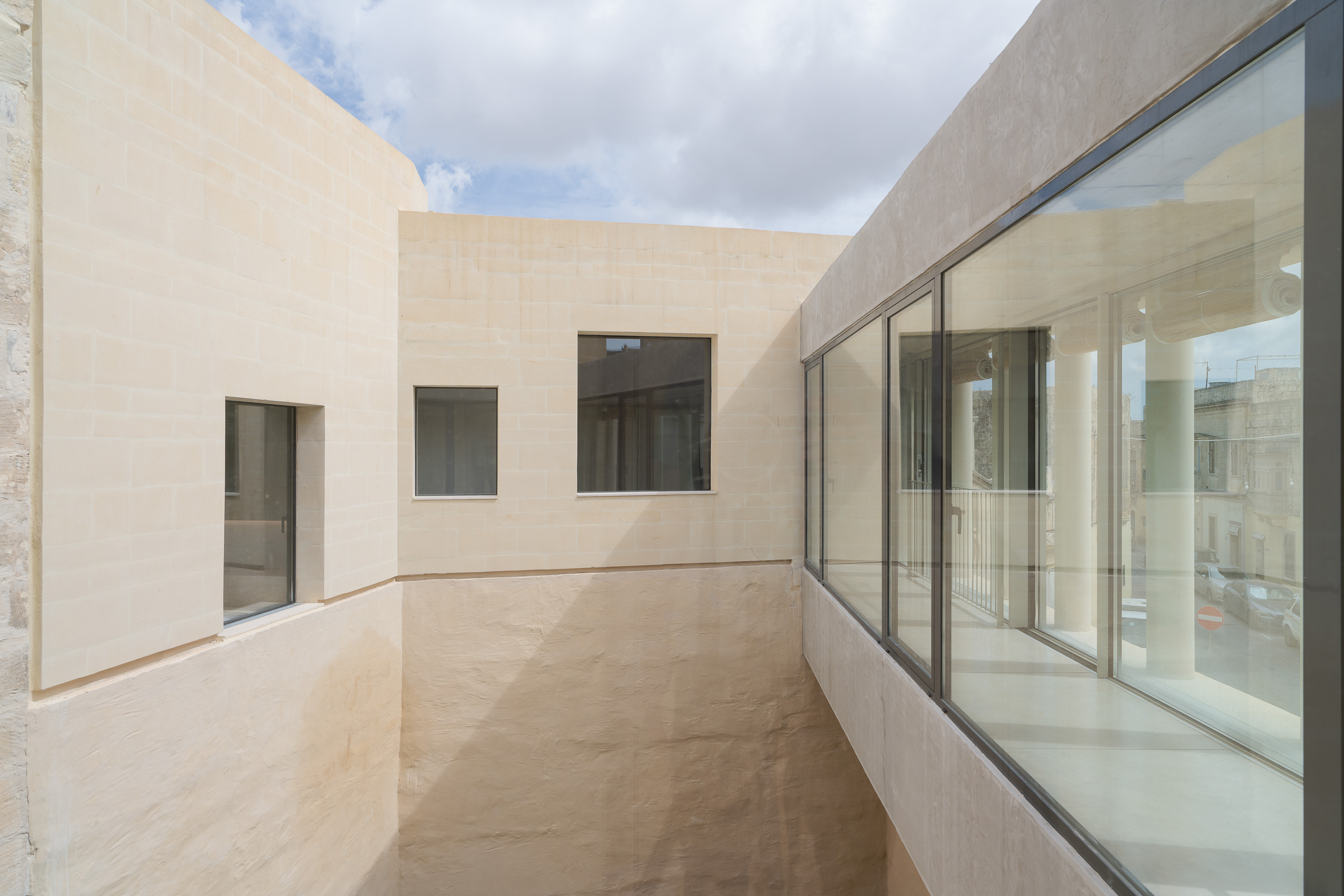 Valentino Architects - Malta - No52 Residence